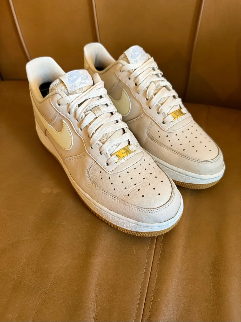 Nike Air Force 1 Low Sanddrift Women’s DD8959-111 Size 9.5 - Rare And Clean